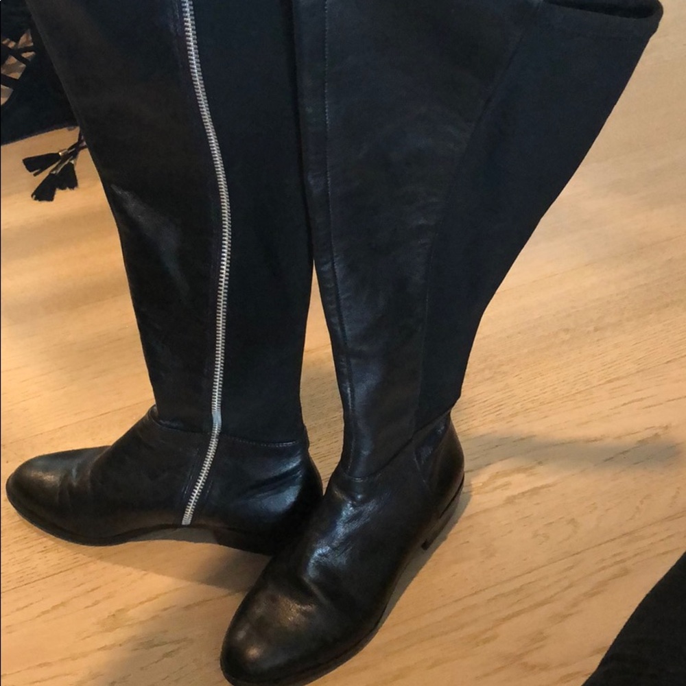 Leather flat knee boots